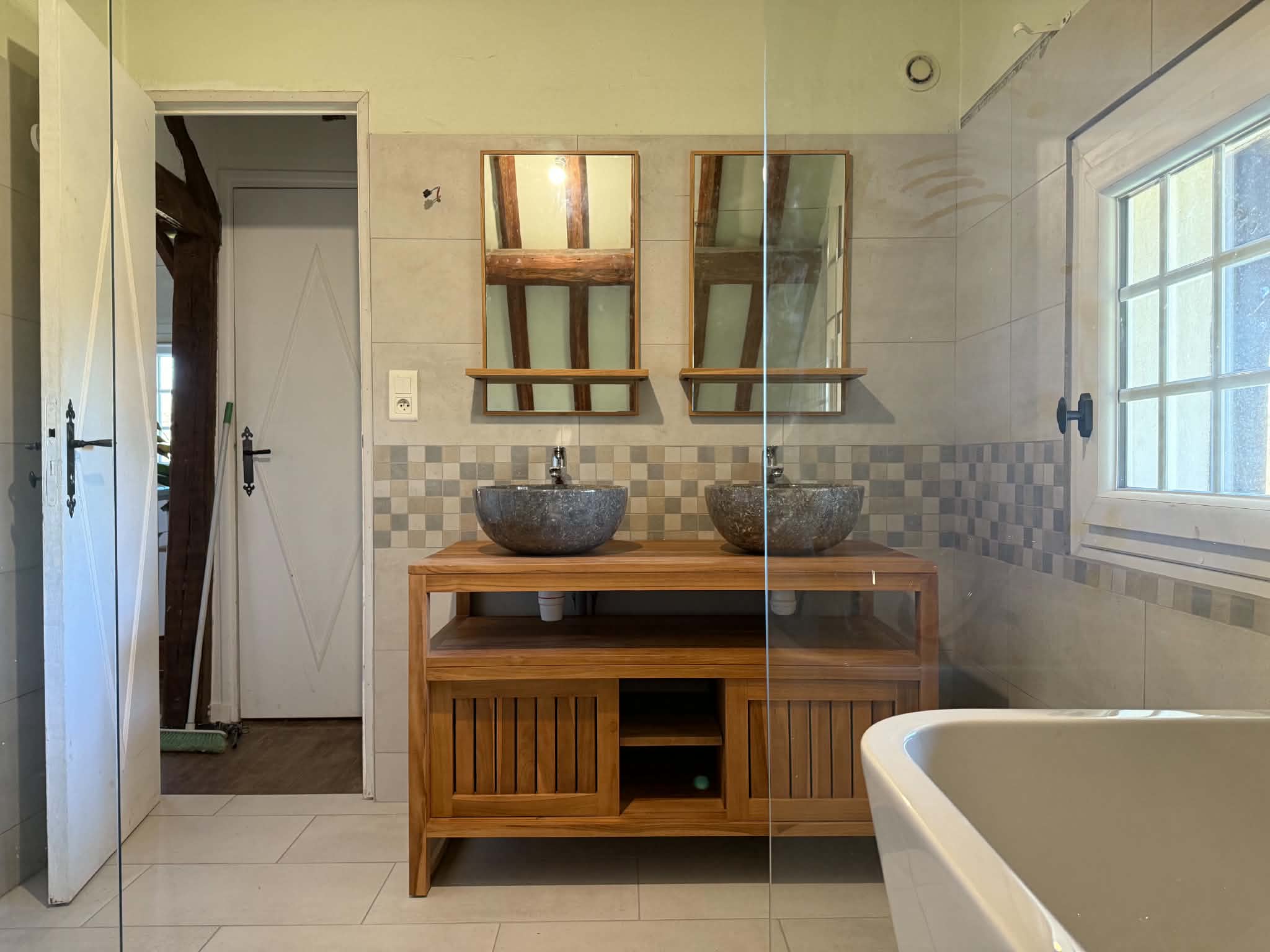 Salle de bain rénovée photo 20